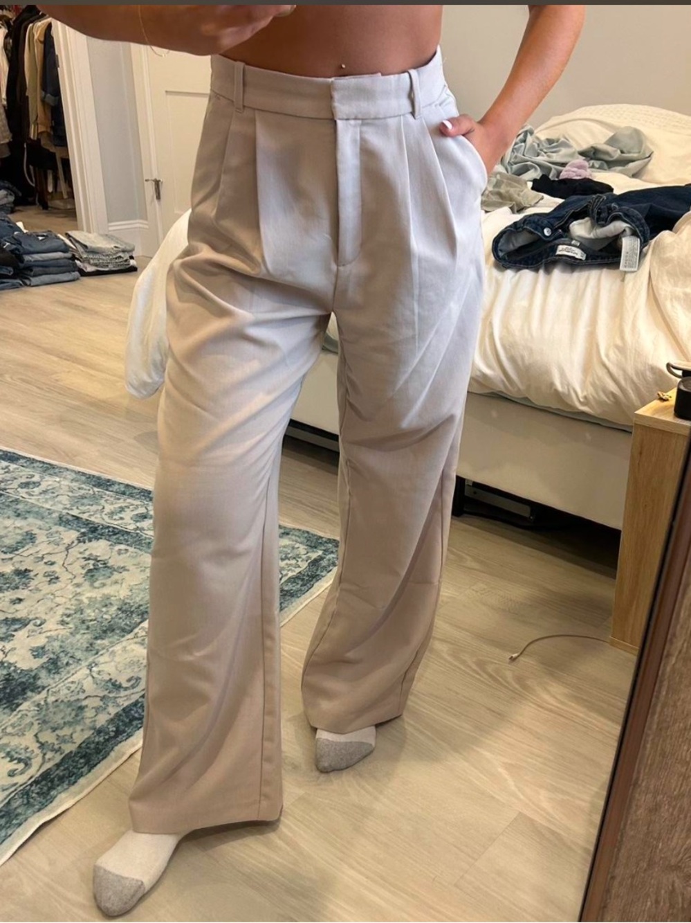 Zara Wide Leg High-Waist Trousers in Light Beige